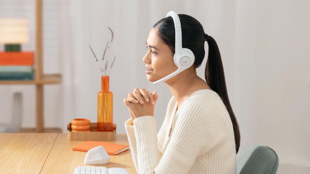 logitech